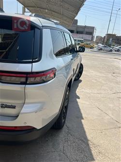 Jeep Grand Cherokee L